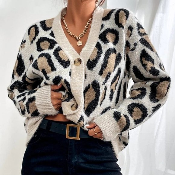 Boho Leopard Pattern Button Front knit sweater Cardigan - Picture 5 of 6